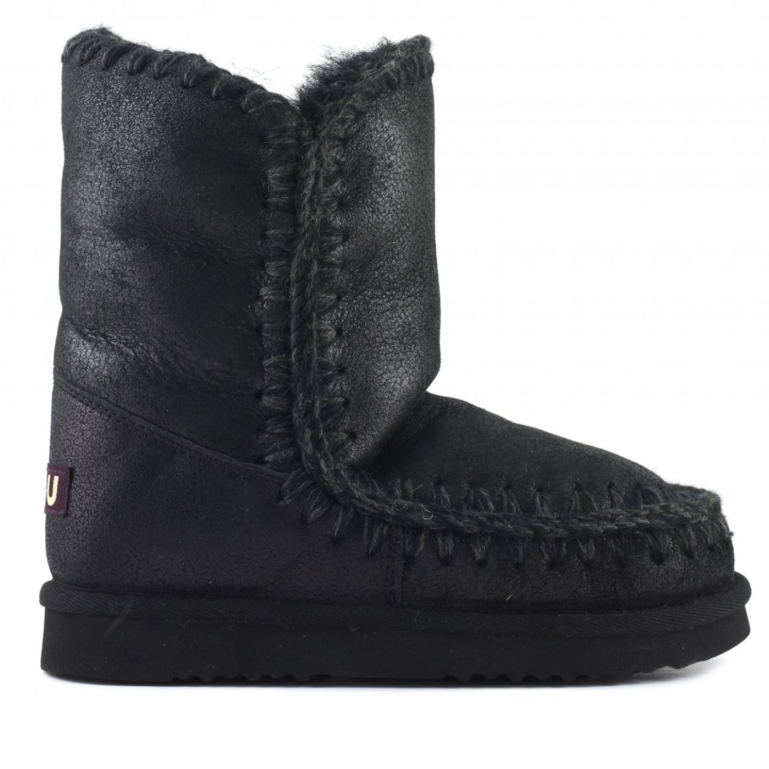 Eskimo 24 in Cracked Black