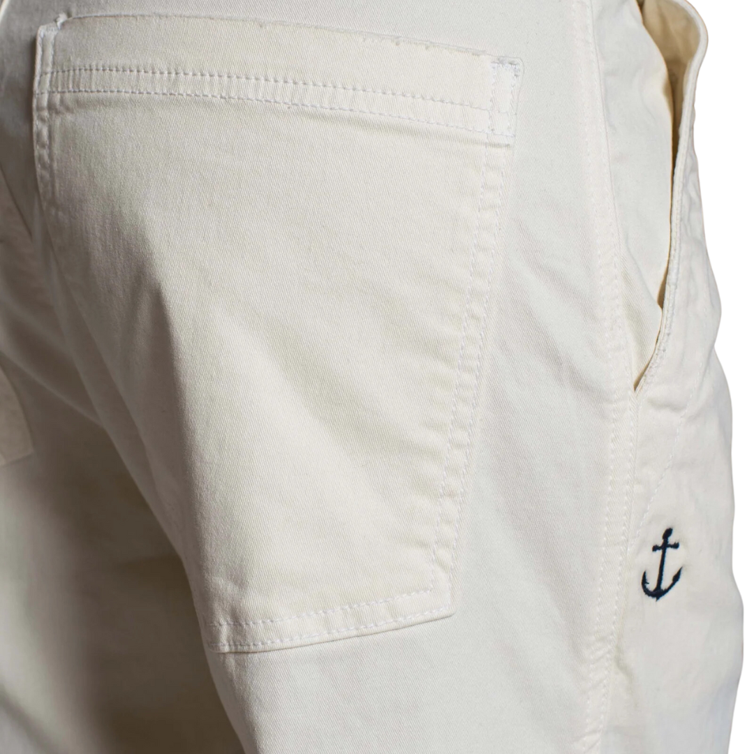 Chino Embroidery in Anchor Cream