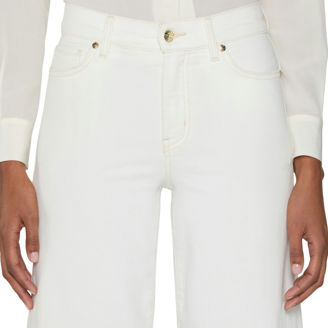 Le Palazzo Crop Raw After in Au Natural Clean