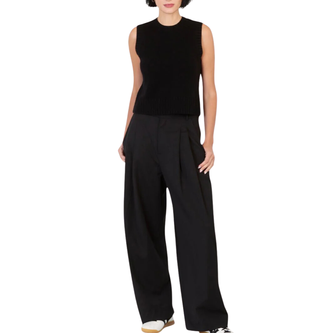 Gillian Sweater Vest in Black