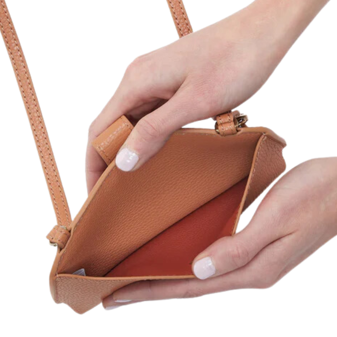 Vida Phone Crossbody in Biscuit