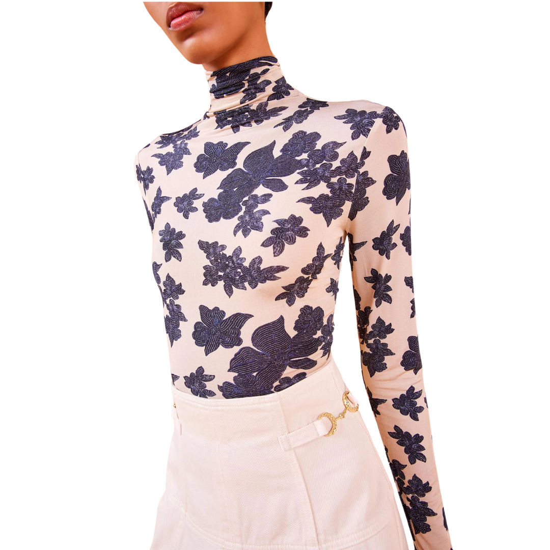 Aurelia Turtleneck in Moonflower