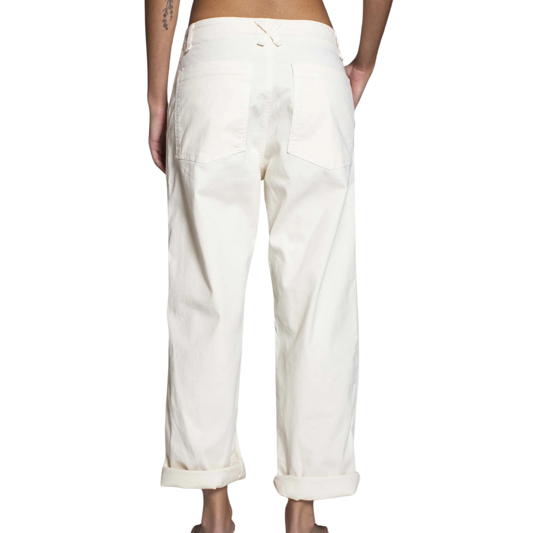 Chino Embroidery in Anchor Cream