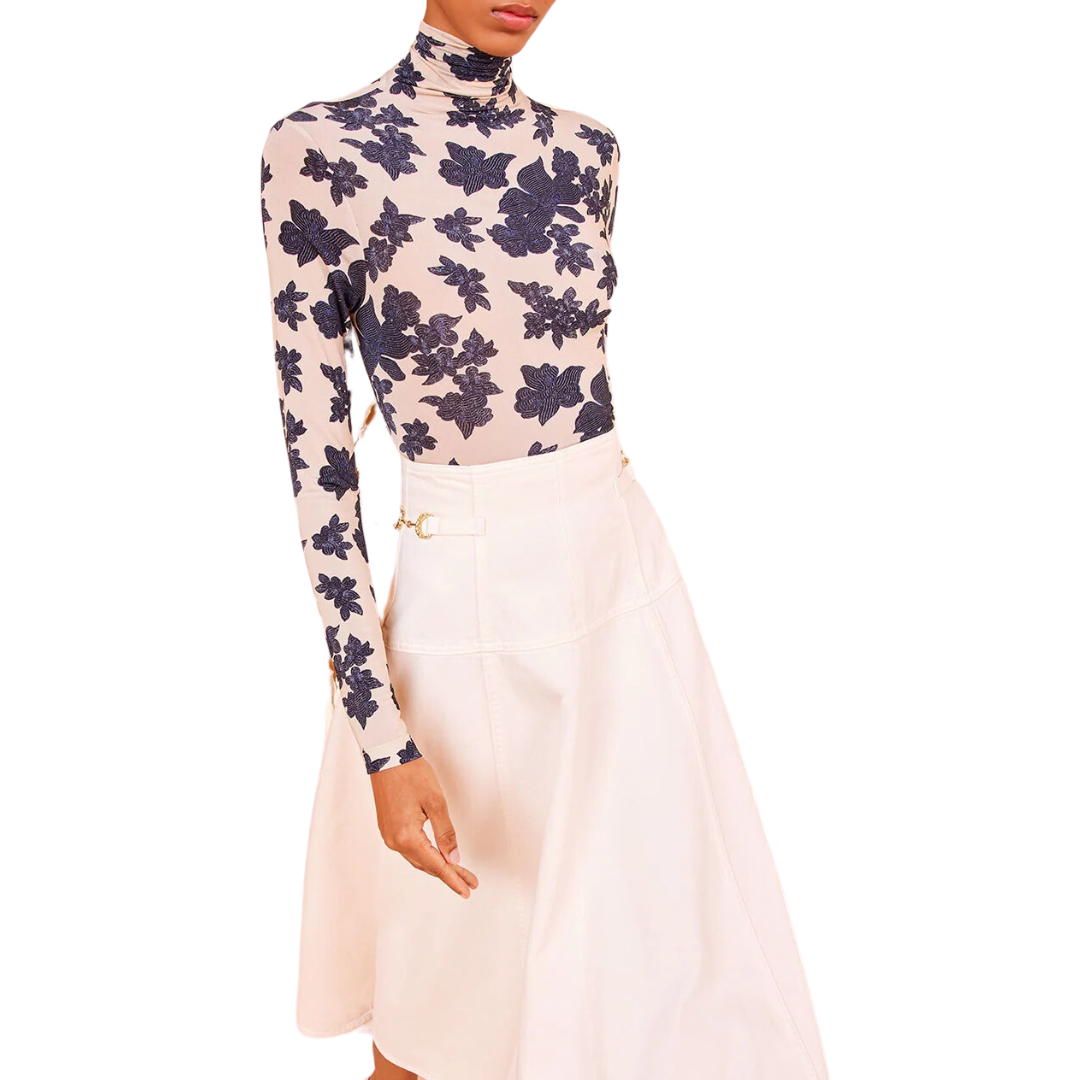 Aurelia Turtleneck in Moonflower