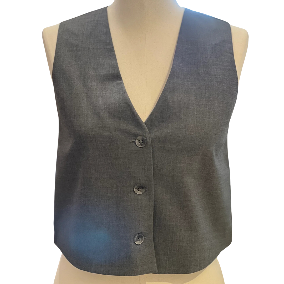 Vinny Vest in Charcoal Melange