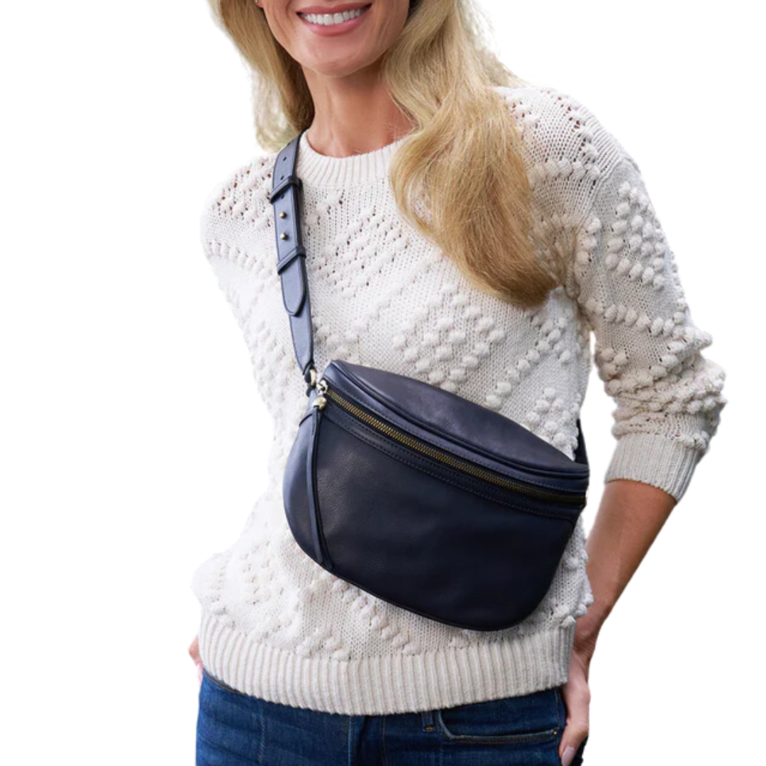 Juno Belt Bag in Navy