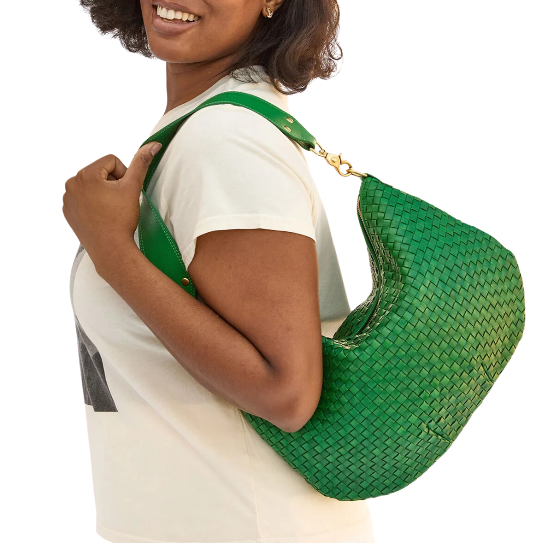 Moyen Messenger in Grass Woven Checker