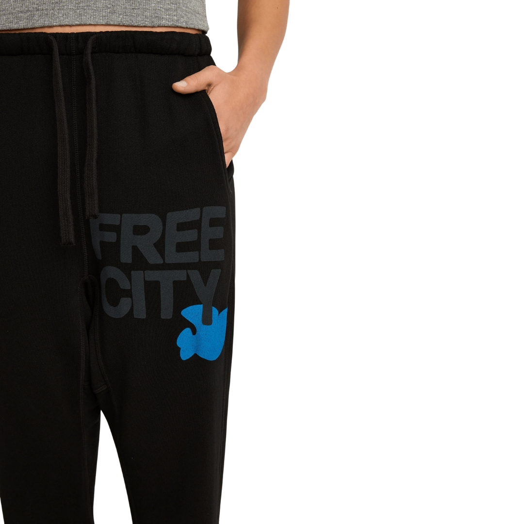 Superfluff Pocket Lux Sweatpant in SuperBlack