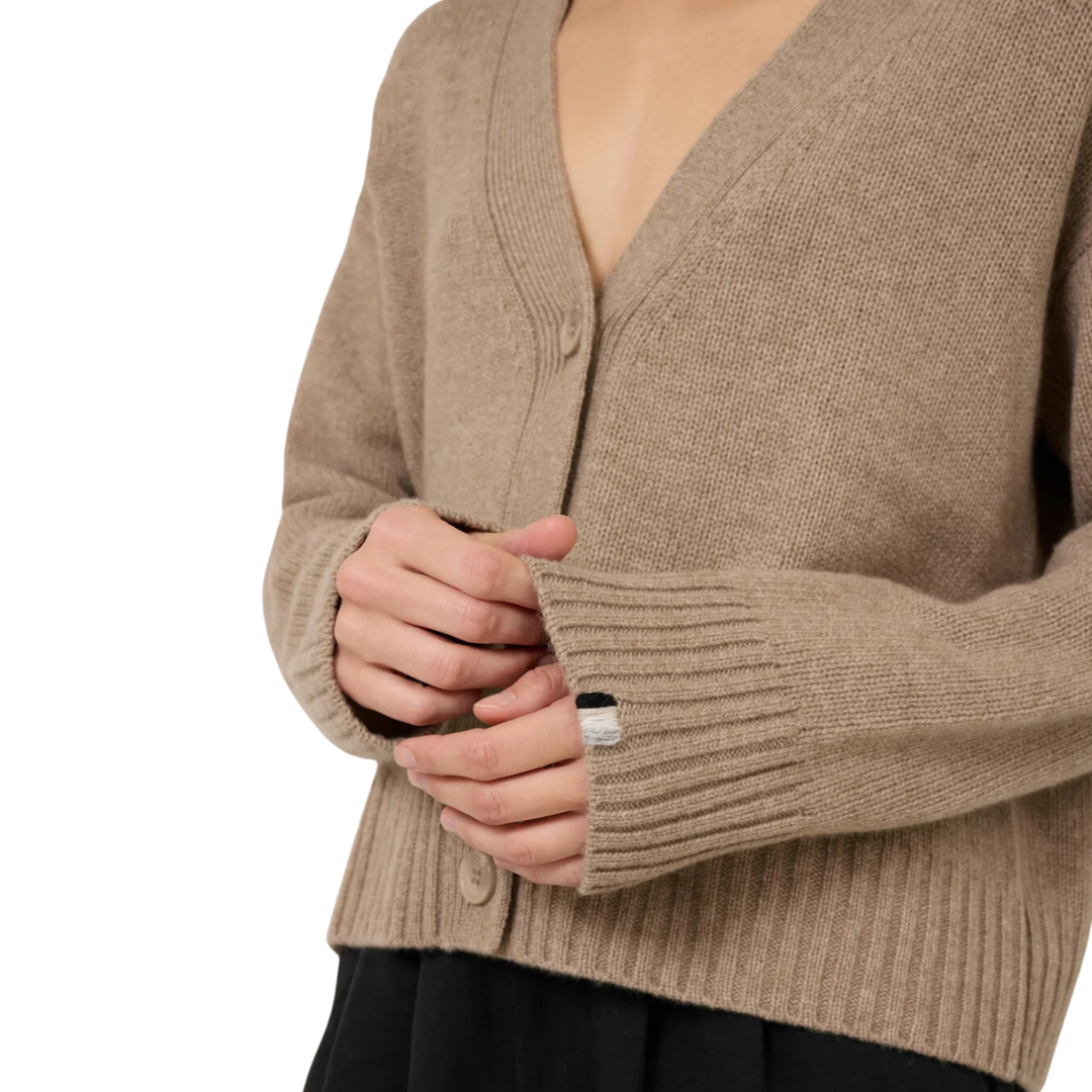 Aster Cashmere Cardigan in Stone