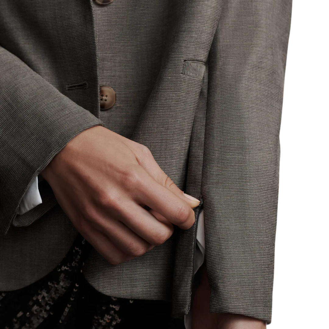 Boyfriend Blazer with Zipper in Taupe
