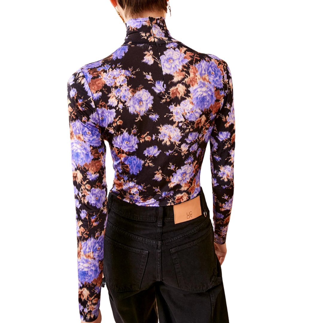Aurelia Turtleneck in Iris