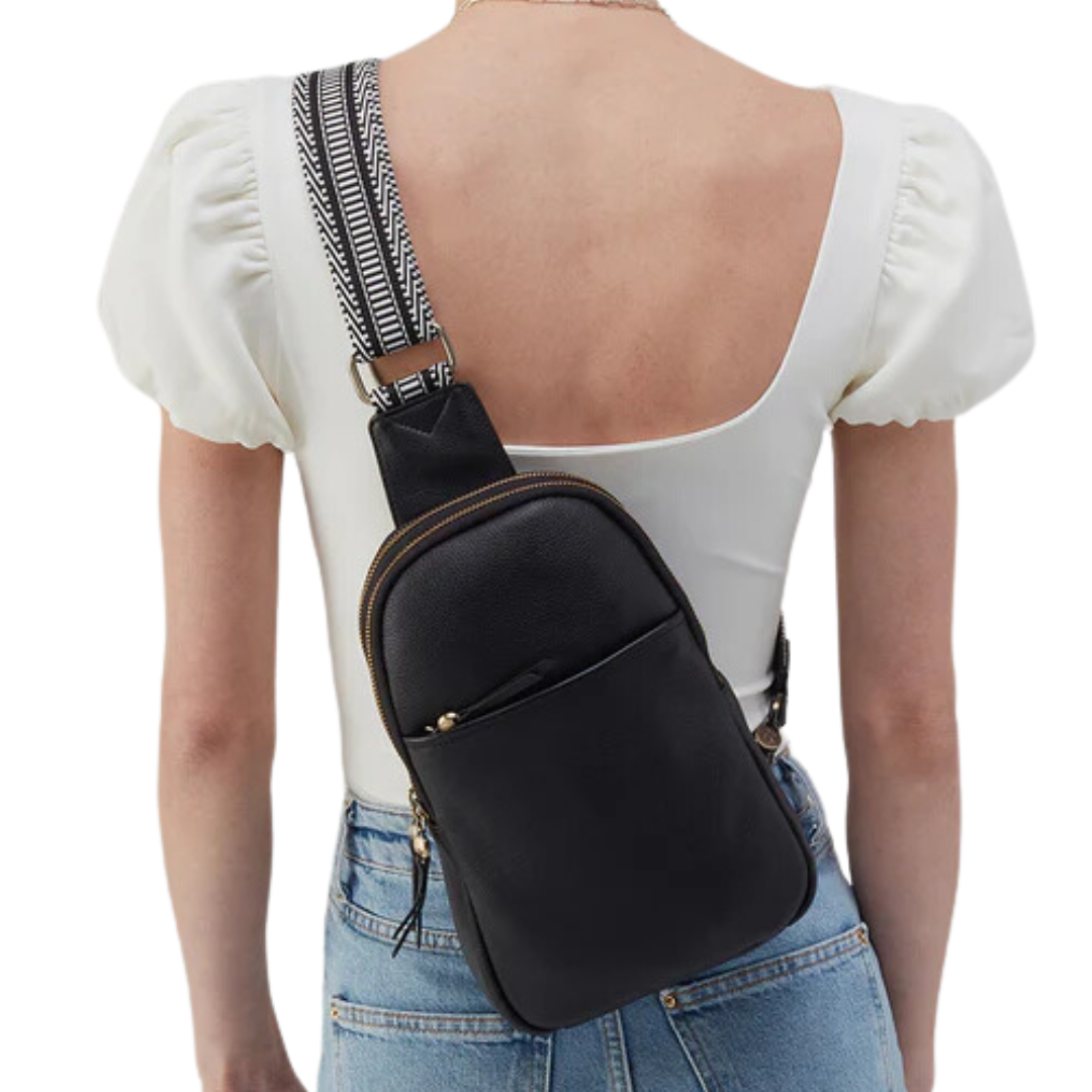 Cass Sling in Black