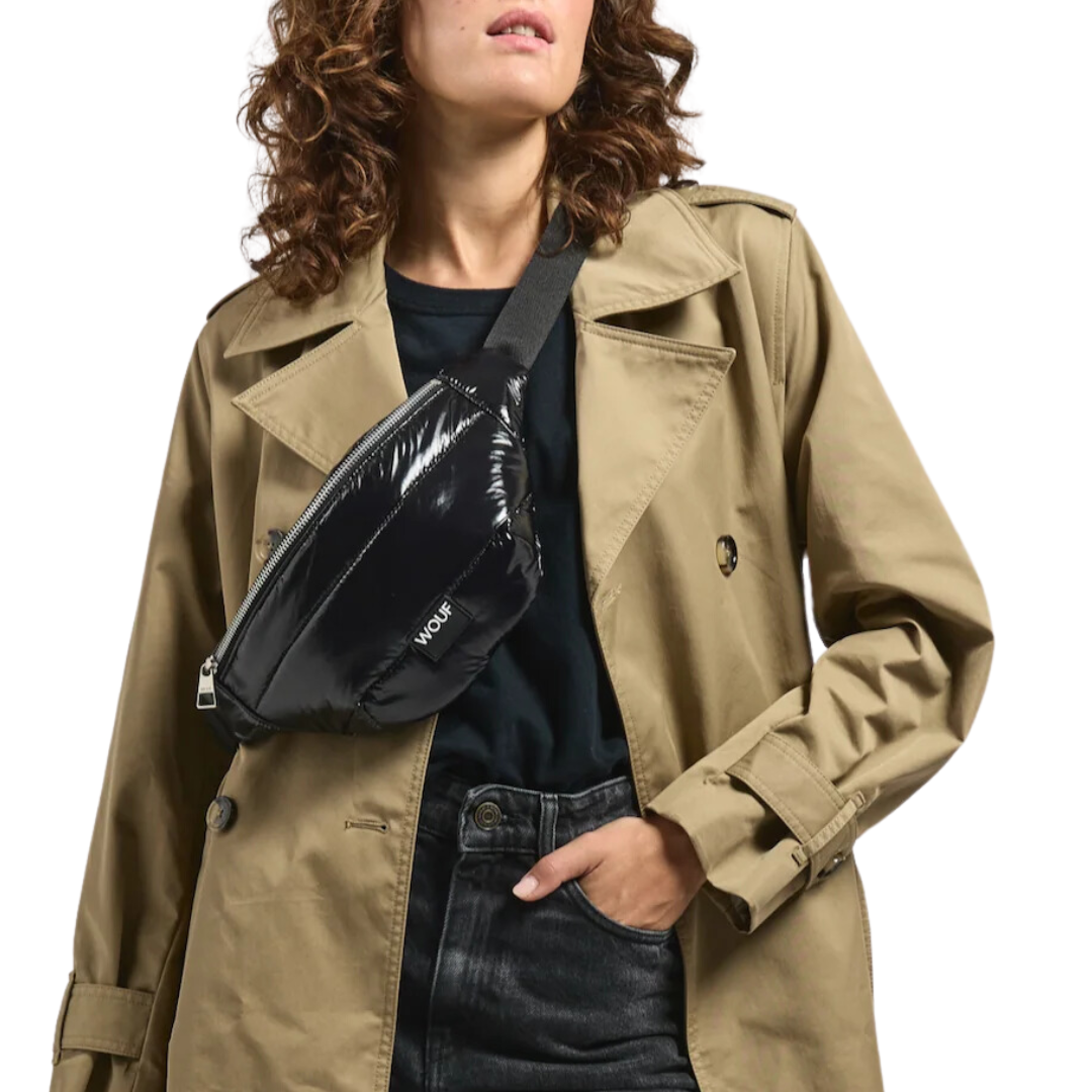 Glossy Waistbag in Black
