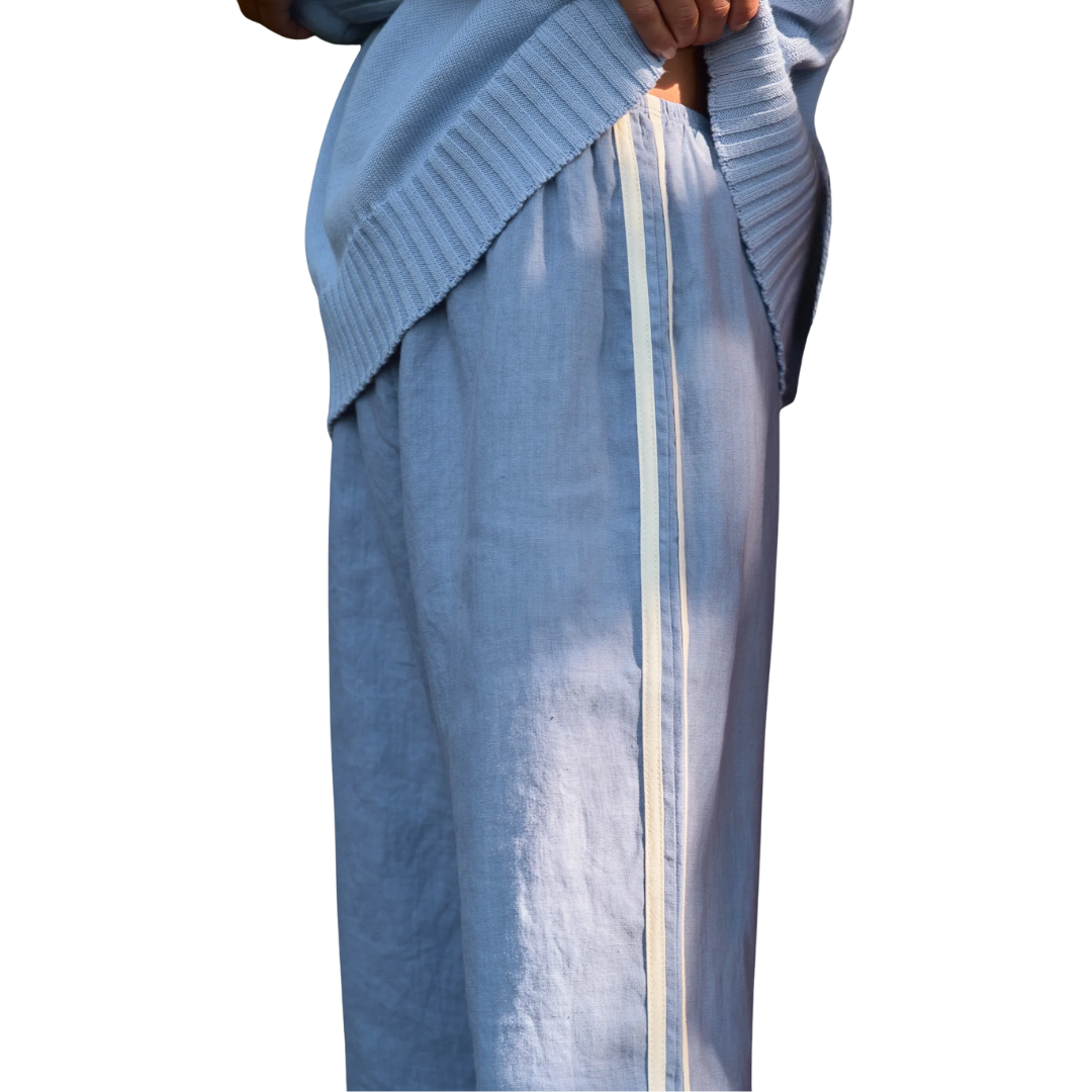 The Linen Crop Stripe Pant in Cornflower