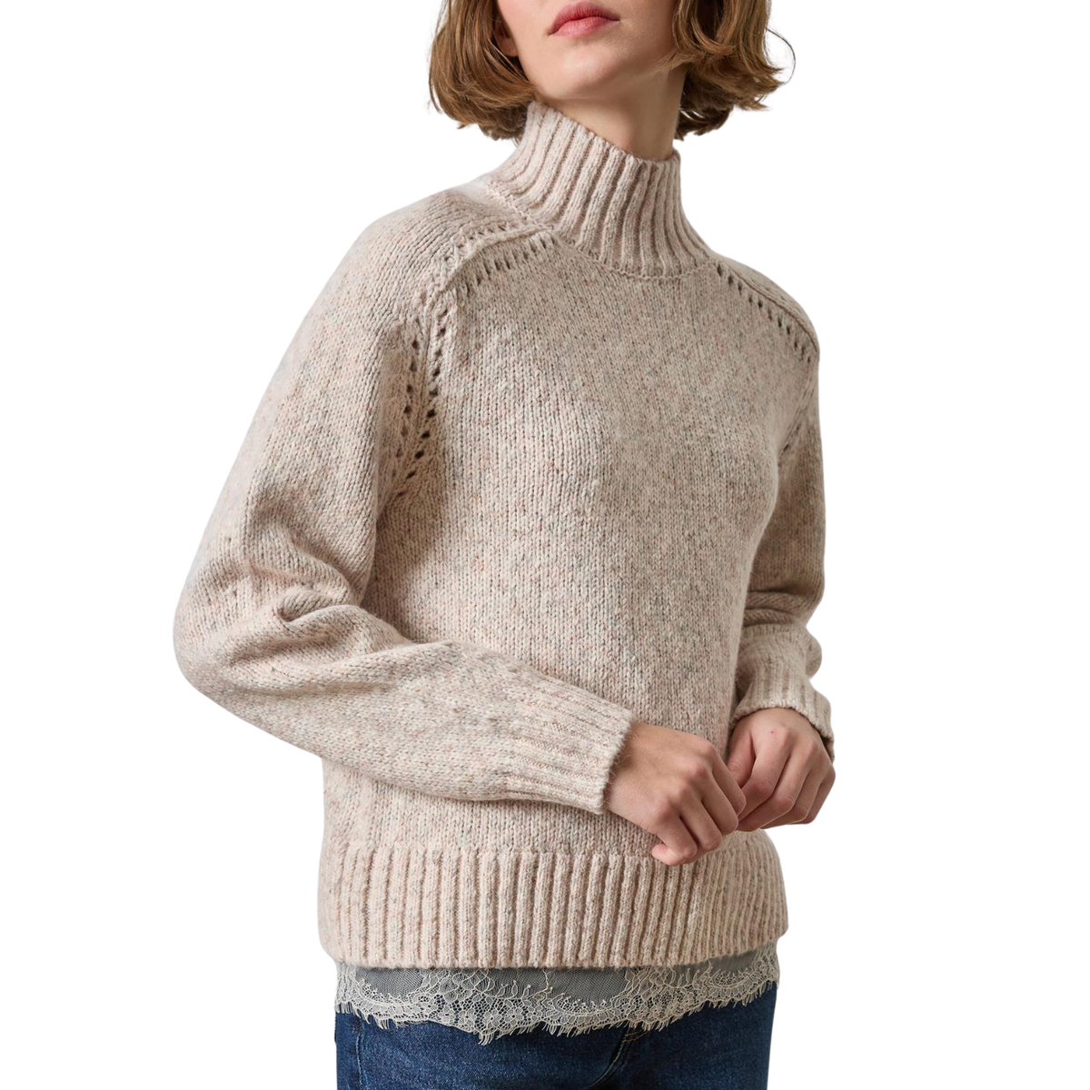 Lace Trim Pullover Sweater in Gardenia