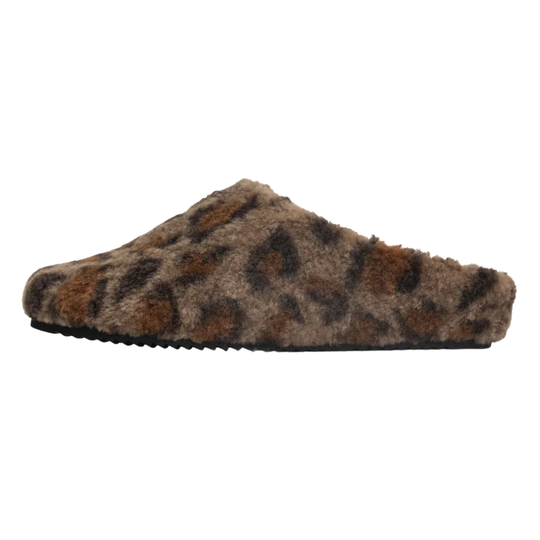 Fuzzy Clog in Taupe Leopard