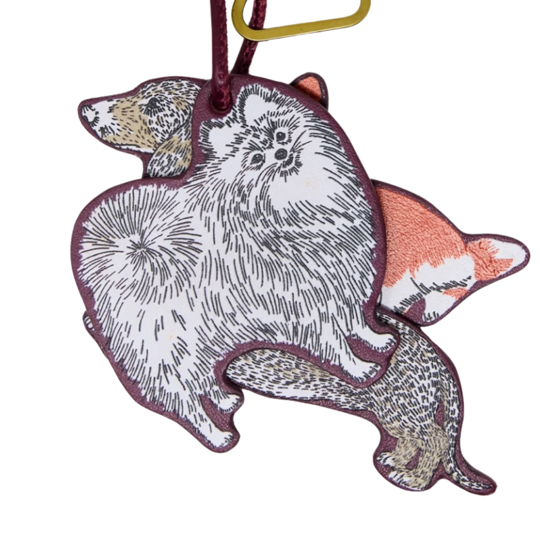 Toutou Keychain in Burgundy