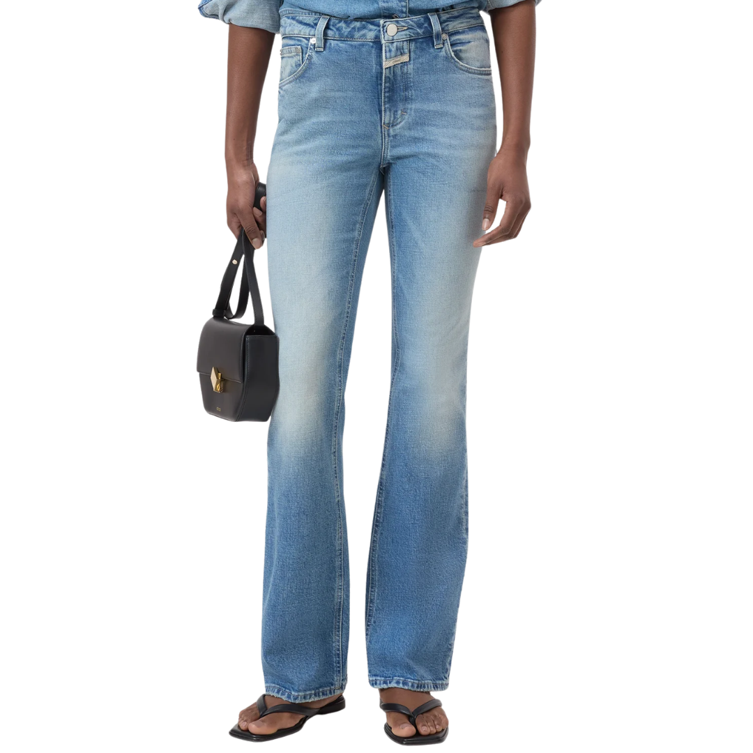 Jovanna Flared Jeans 30" in Mid Blue
