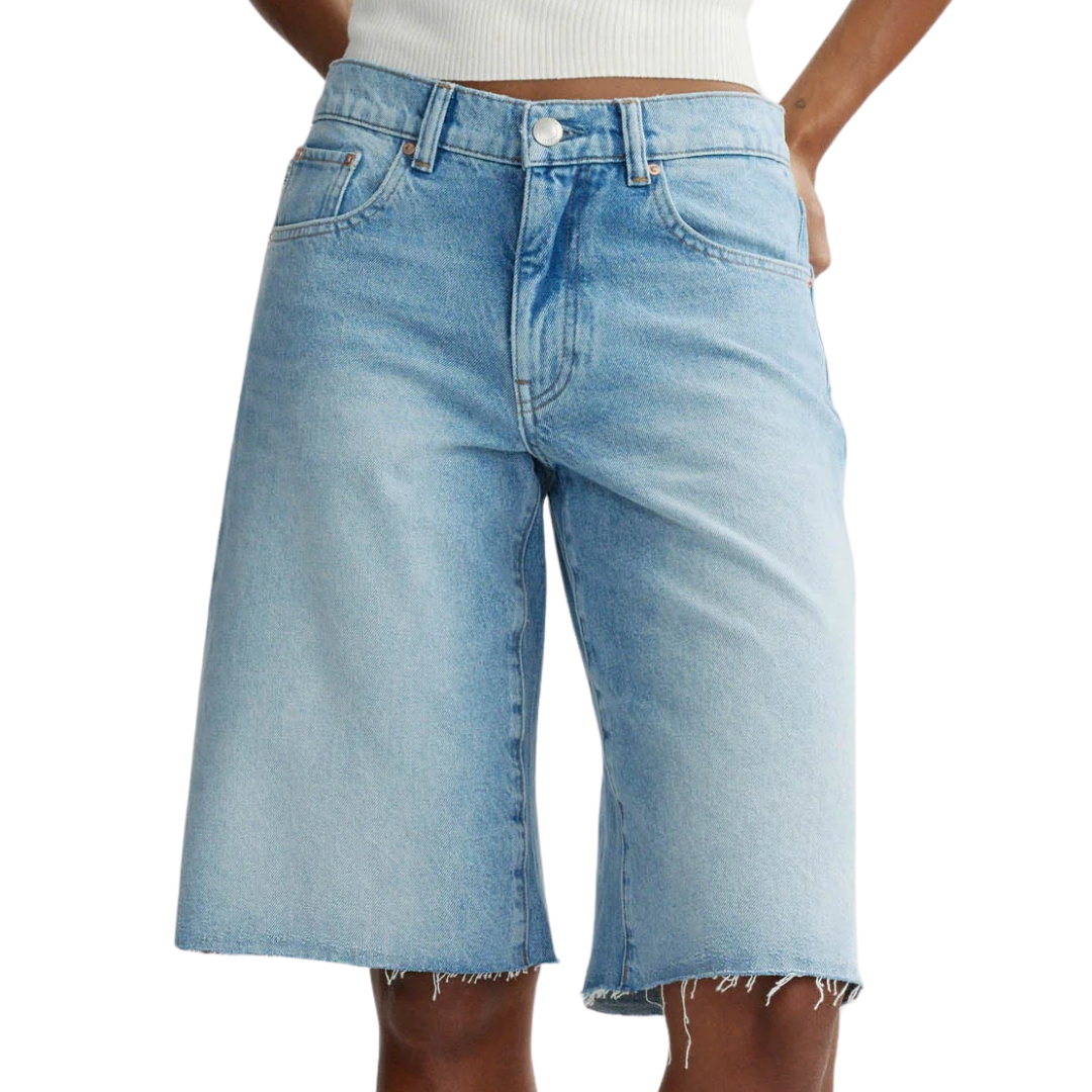 Abby Relaxed Jean Short Low Rise 13" in Bayside