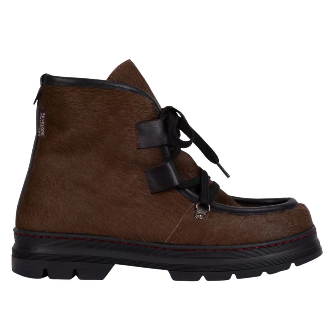 Incredible Pony Shearling Lined Boot in Dark Oak