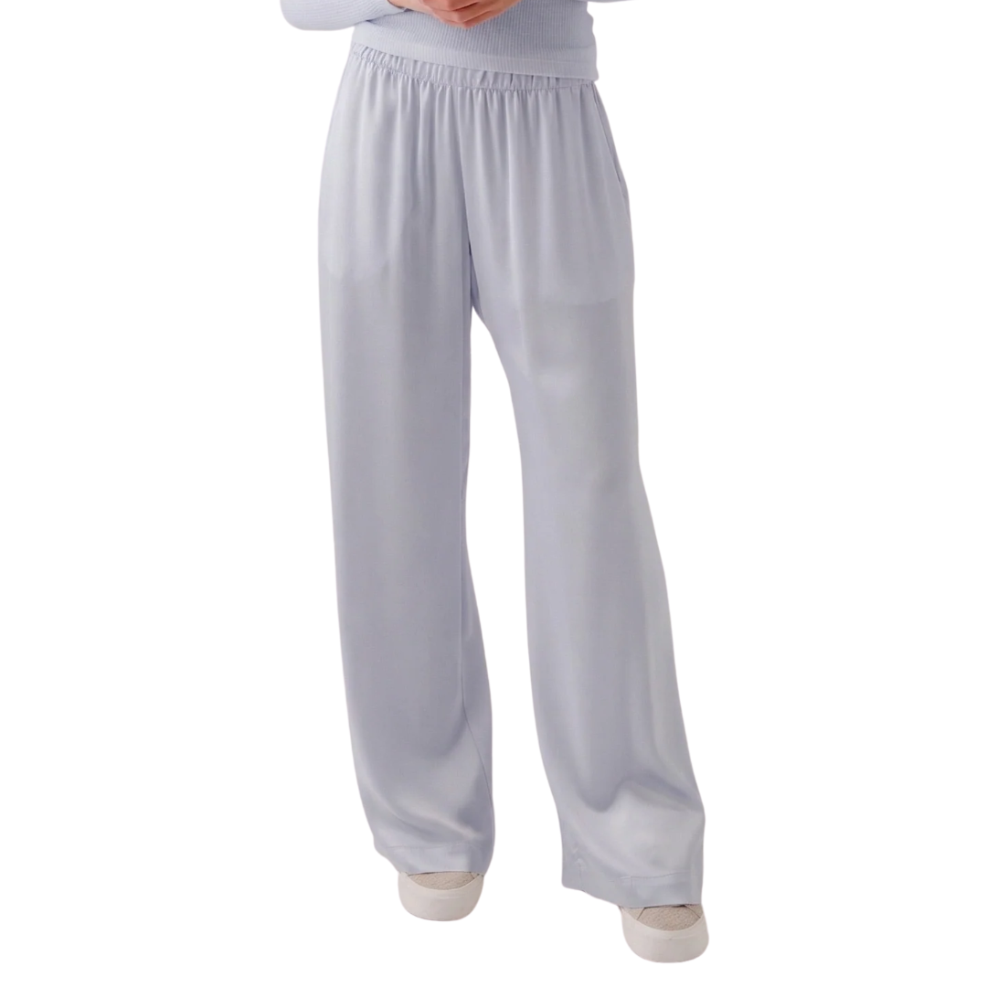 Brynn High Rise Pull On Wide Leg Silk Pant in Whisper