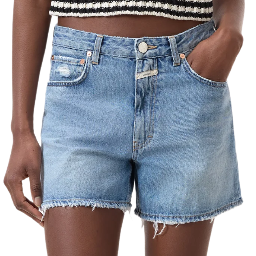 Janey Shorts in Light Blue