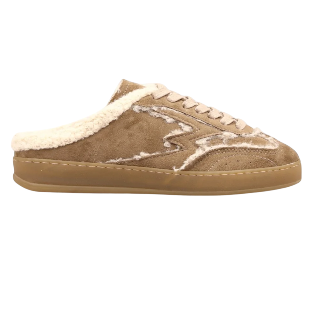 Sneaker Club Mule Shearling in Butter