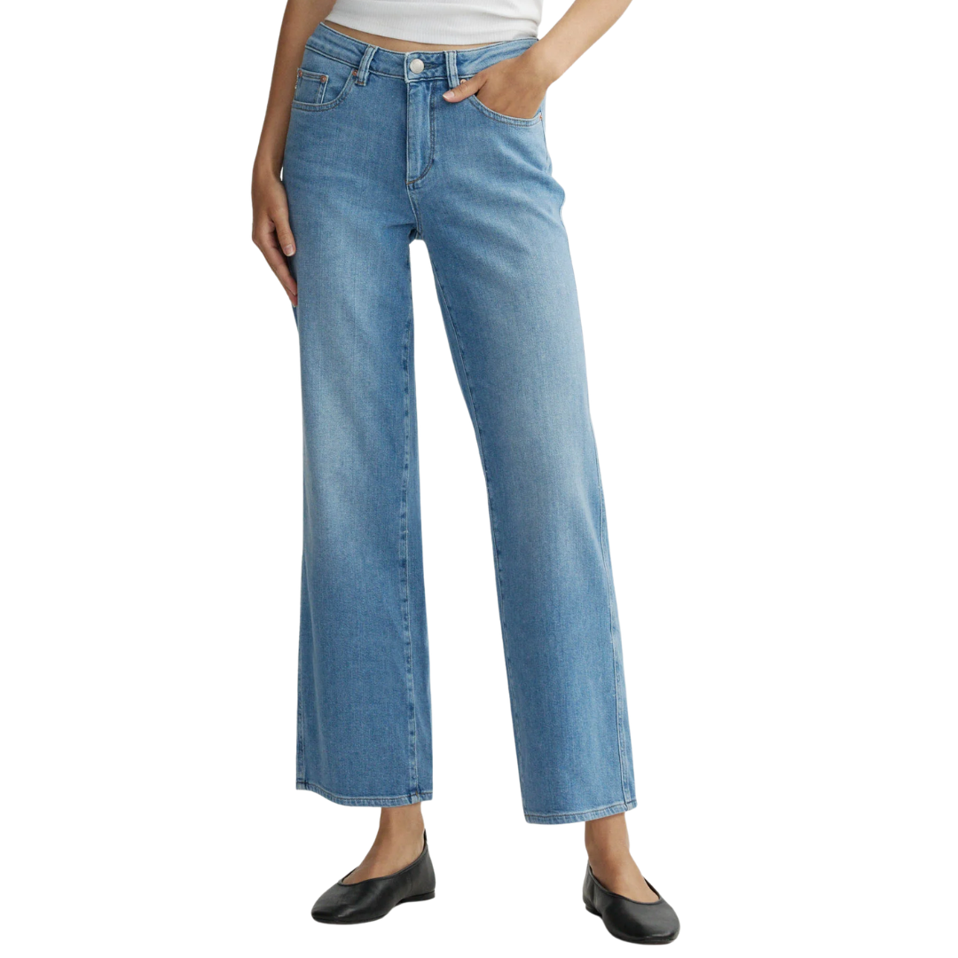Pippa Refined Wide Leg Mid Rise Ankle in Riverbank