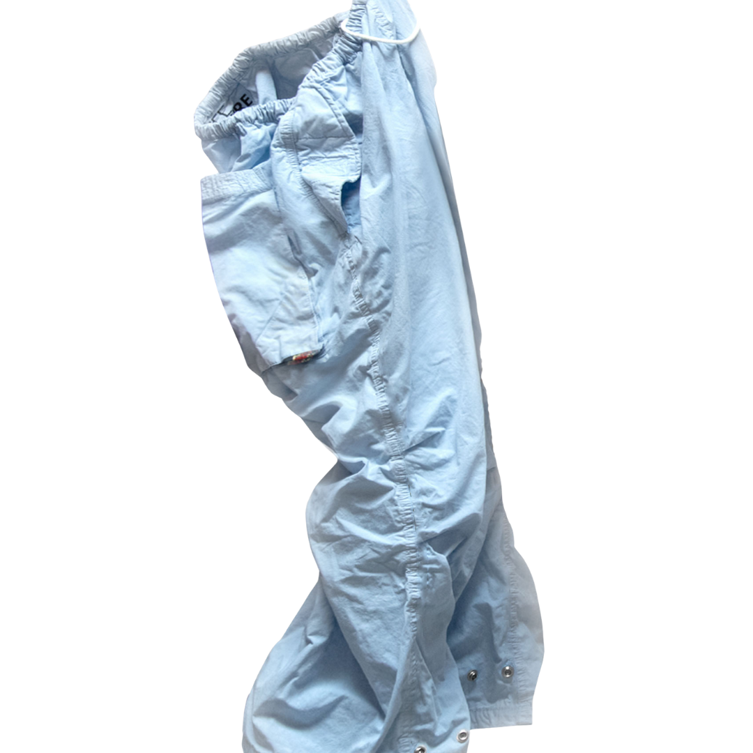 Outofsight Poplinair Flapsnap Kite Pant in Blue Plant