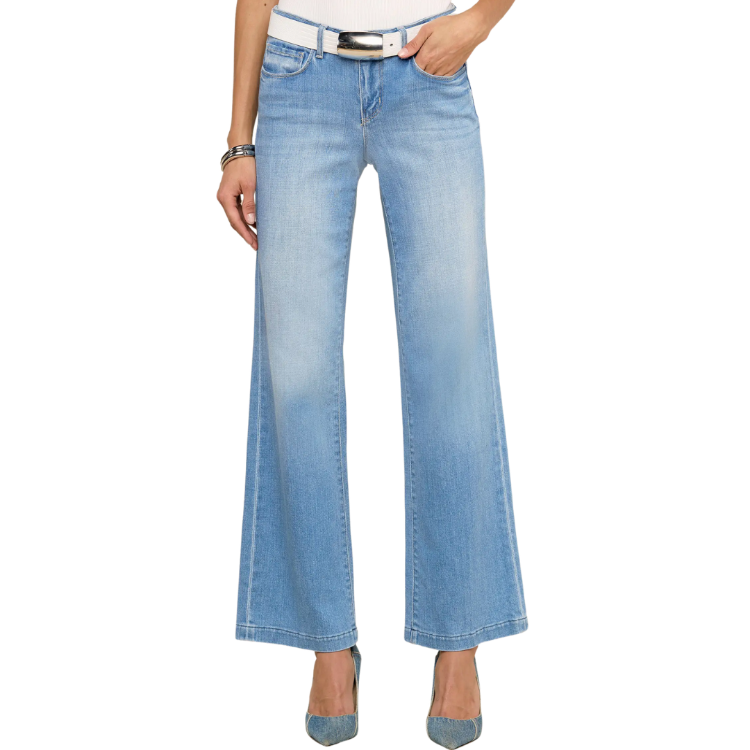 Joanne Low-Rise Wide-Leg Jean in Pacific