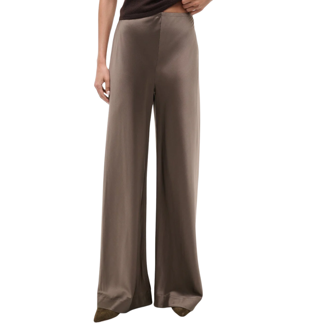 Stroll Silk Pant in Truffle