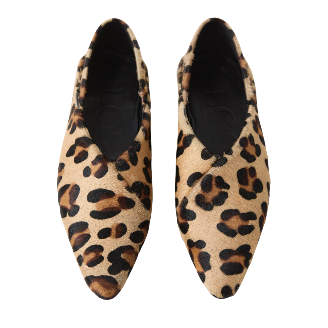 Ballerina Flats in Urban Beige