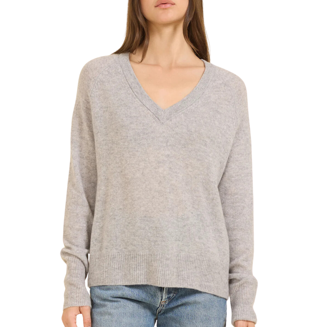 Sloane Cashmere V-Neck in Heather Grey