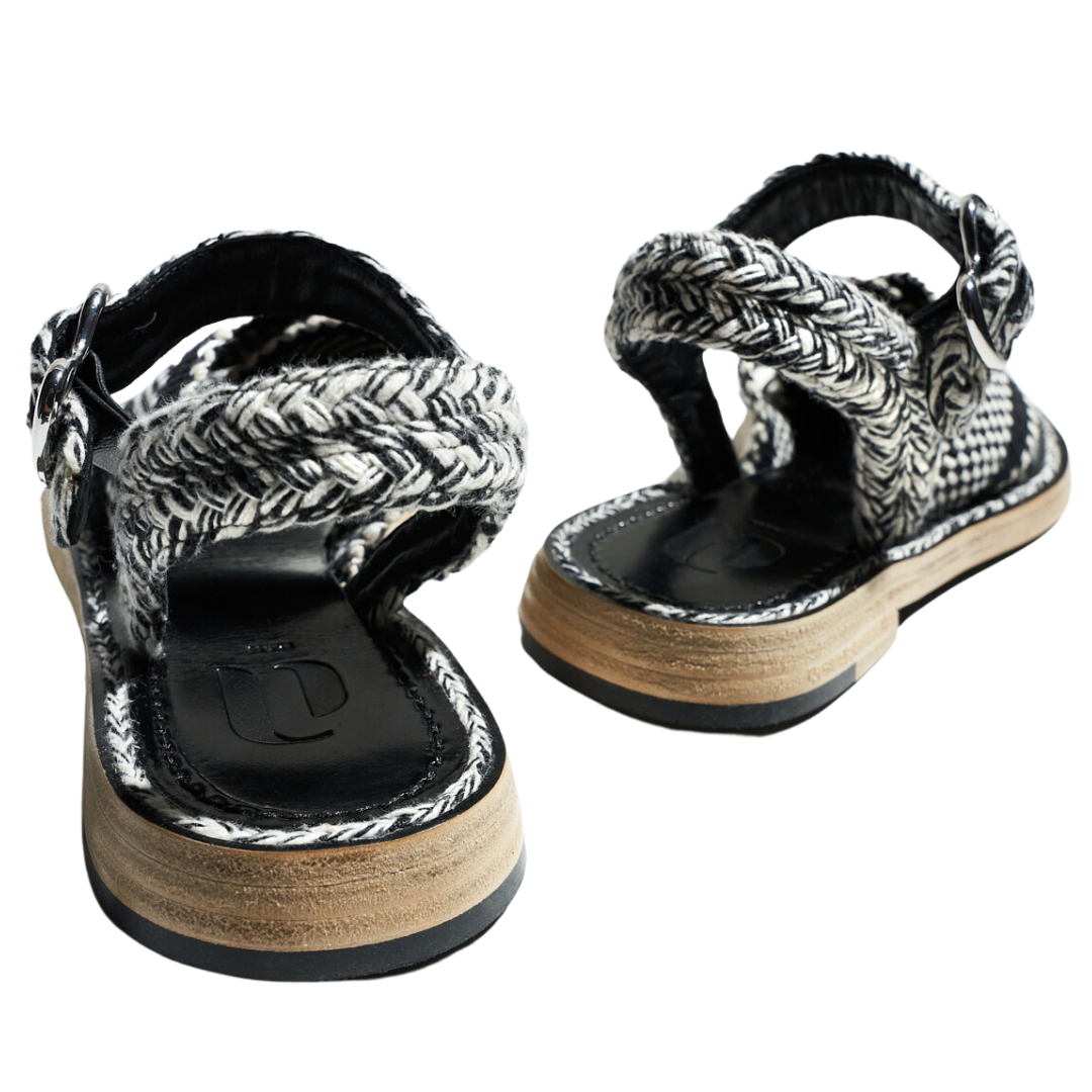 Aurora in Ivory/Black