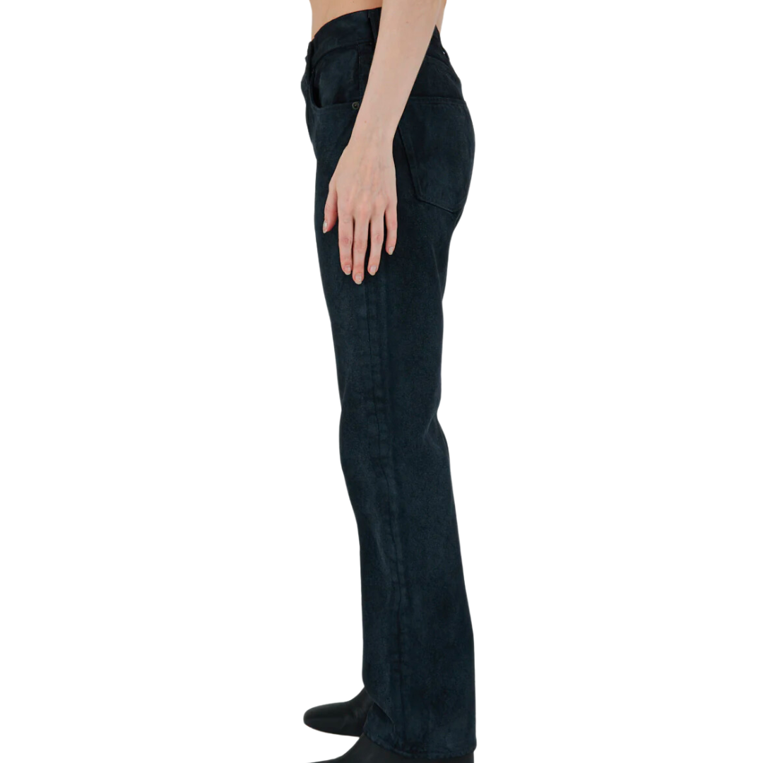 Banning Straight in Black
