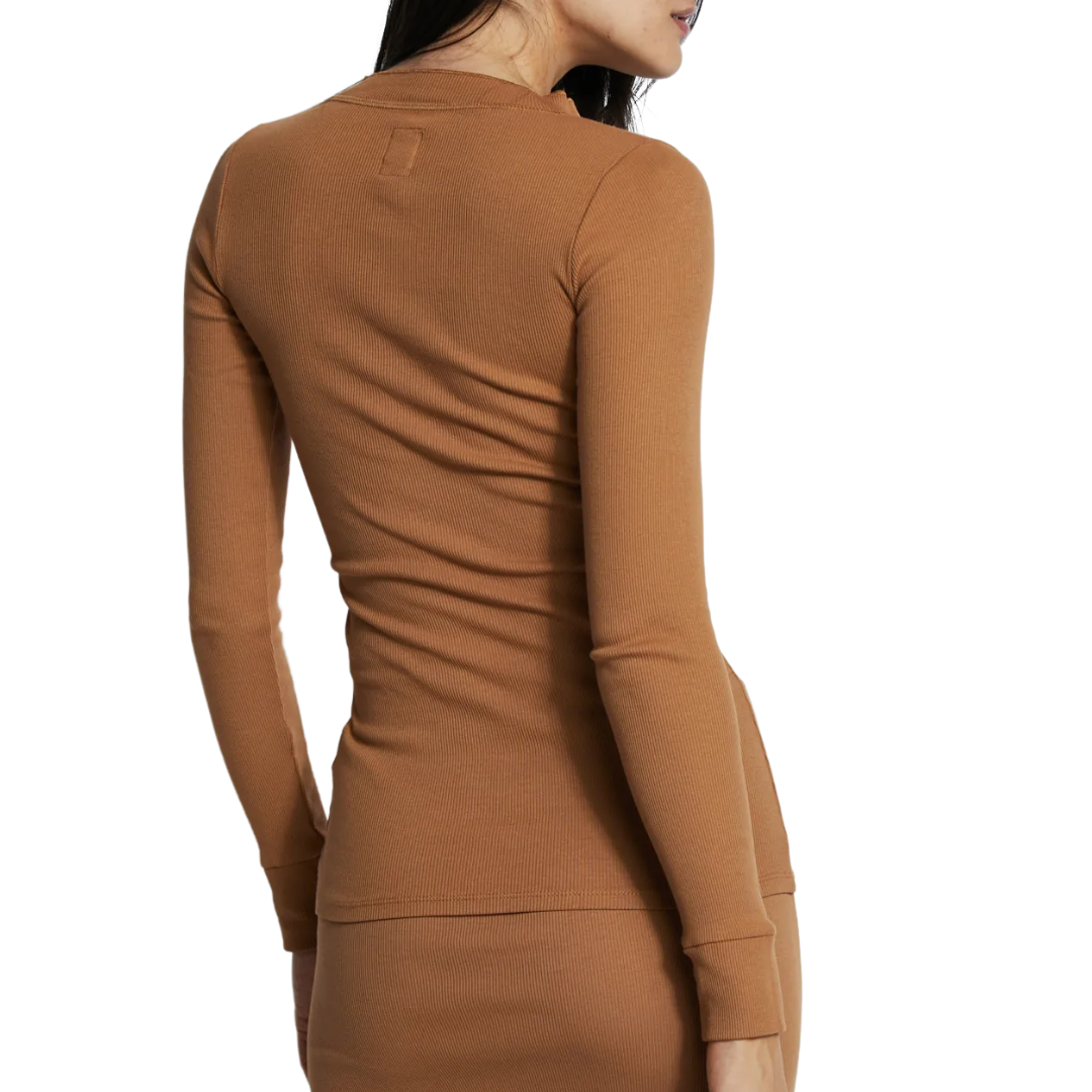 Henri Henley in Chestnut