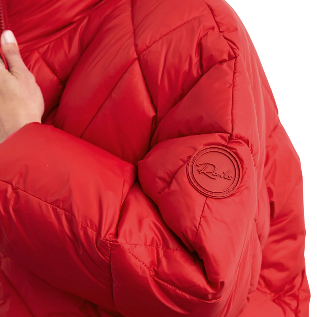 Summit Jacket in Scarlet