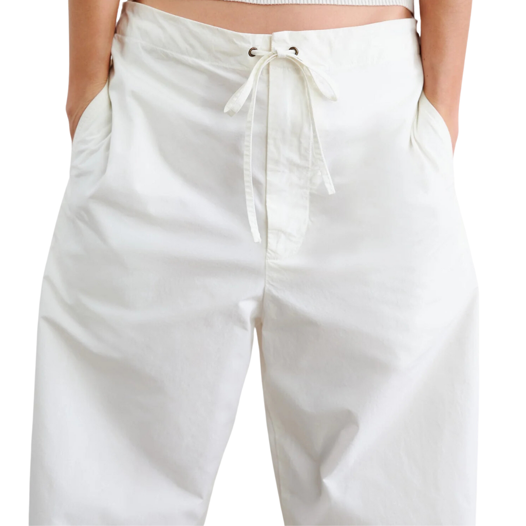 Kai Pant in White