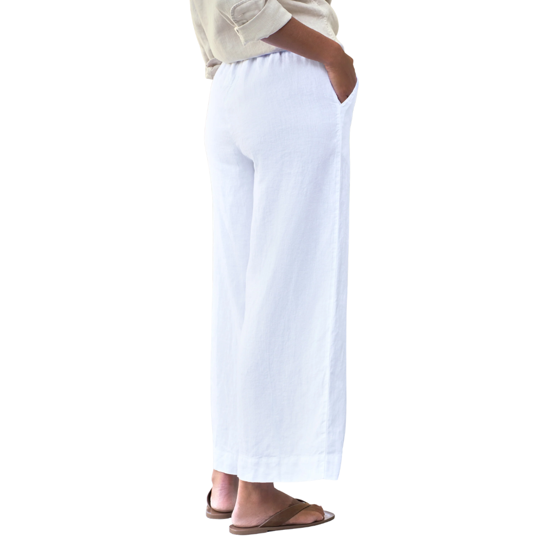 Maisie Wide-Leg Pull-On Pant in White