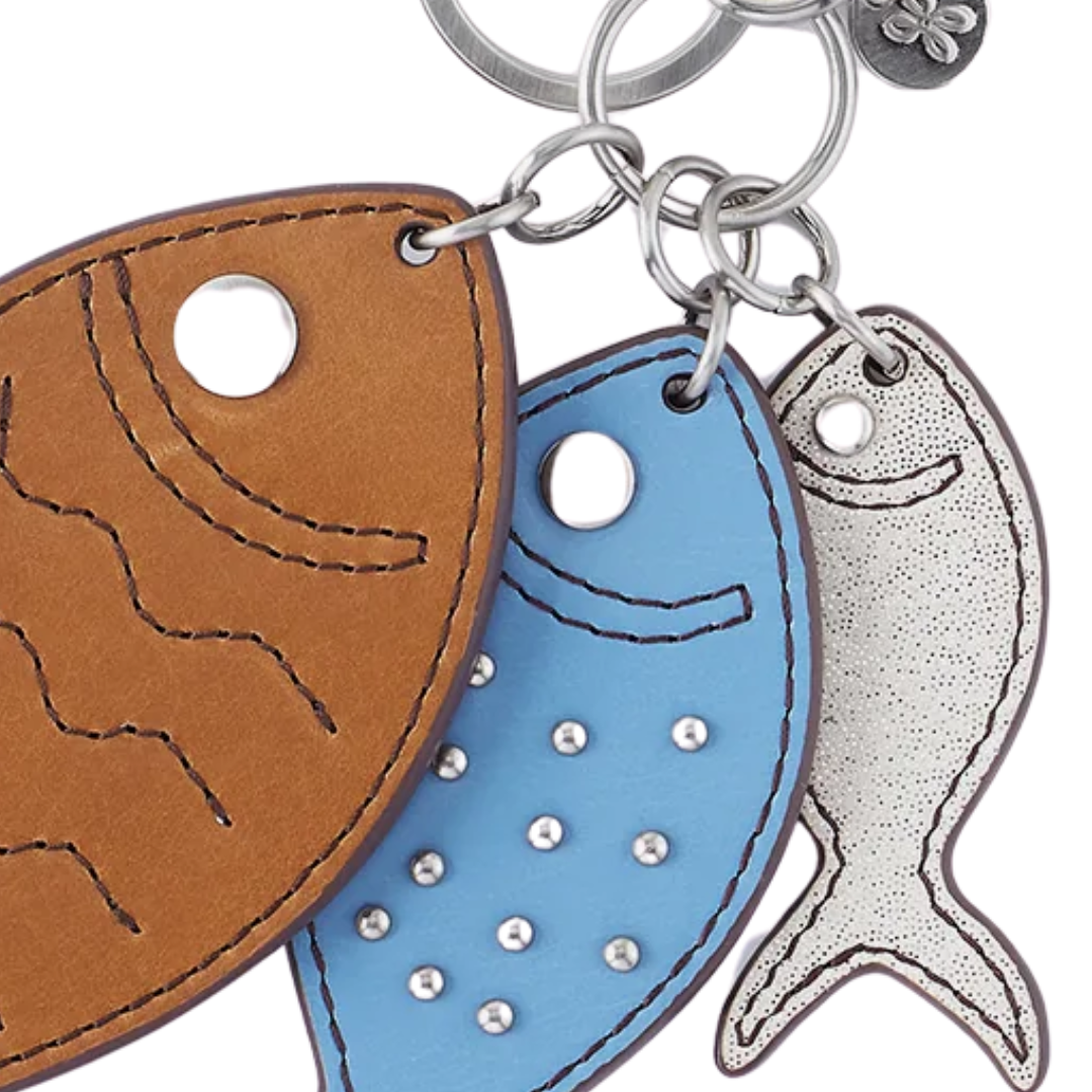 Triple Catch Key Fob in Truffle