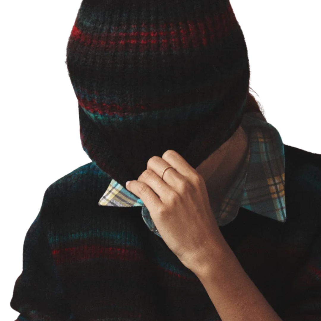 Reice Beanie in Black Ombre