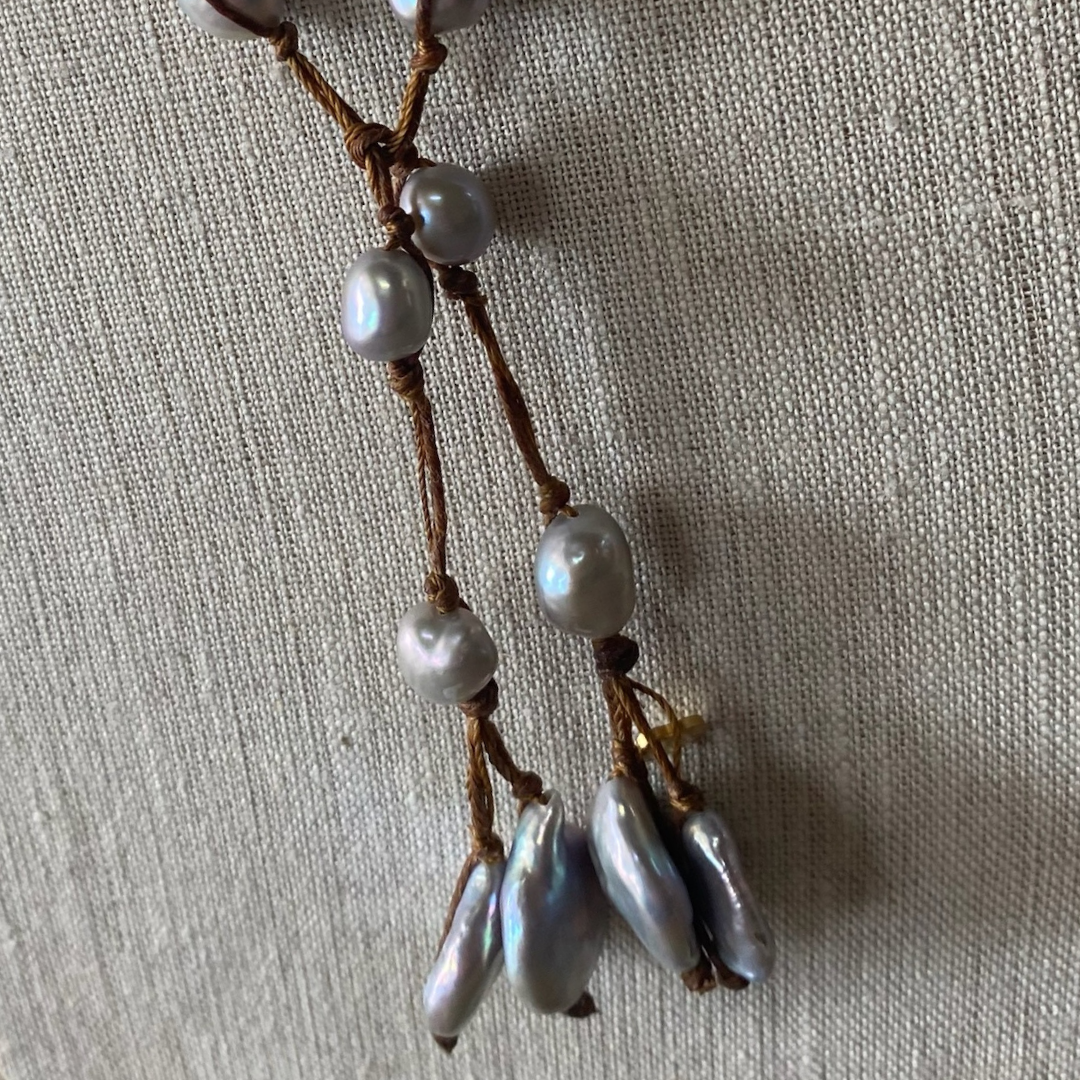 Elsa Silk Lariat in Grey Pearl