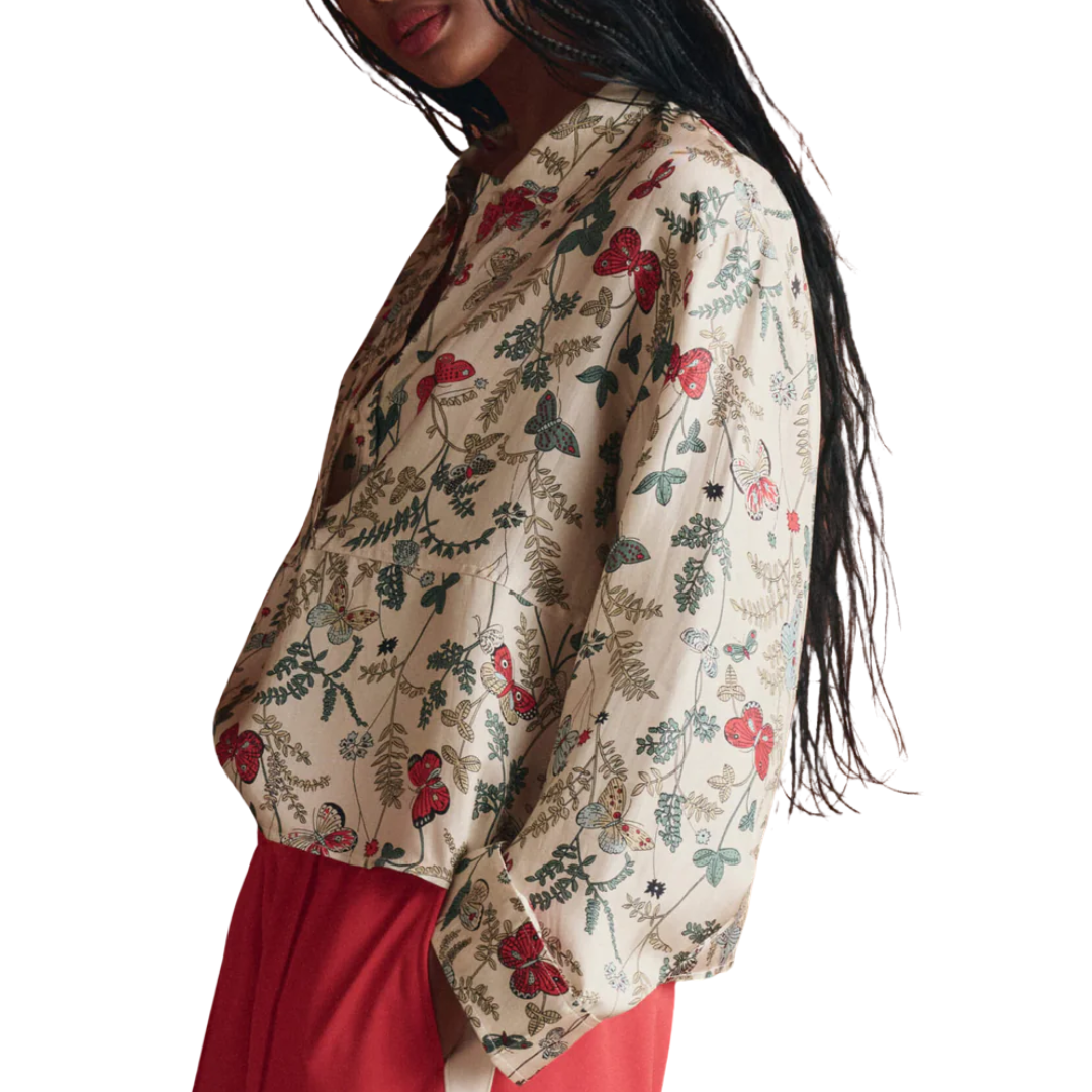 The Meadow Henley Top in Floating Butterfly