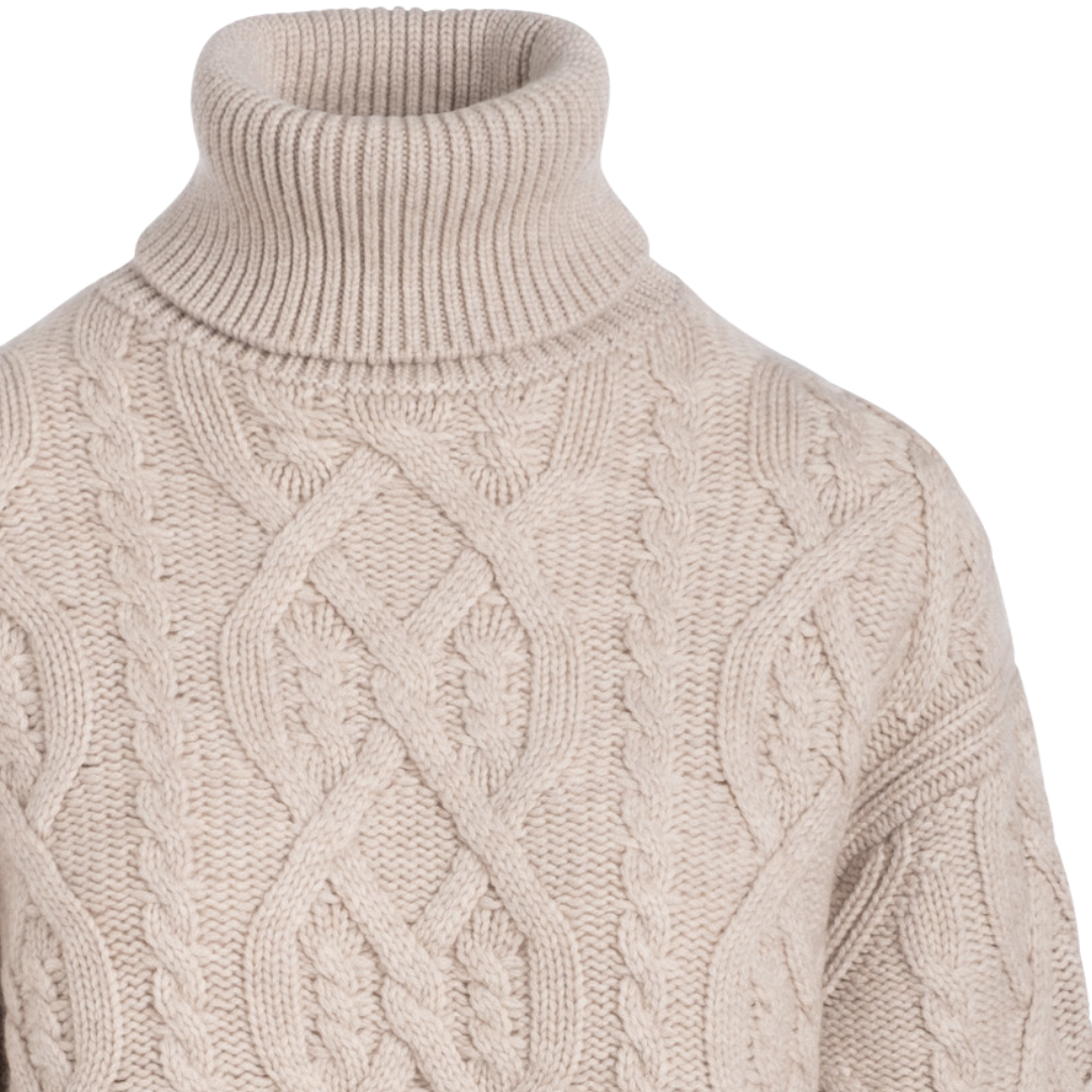 Ultra Luxe Cashmino Cable Turtleneck in Oat