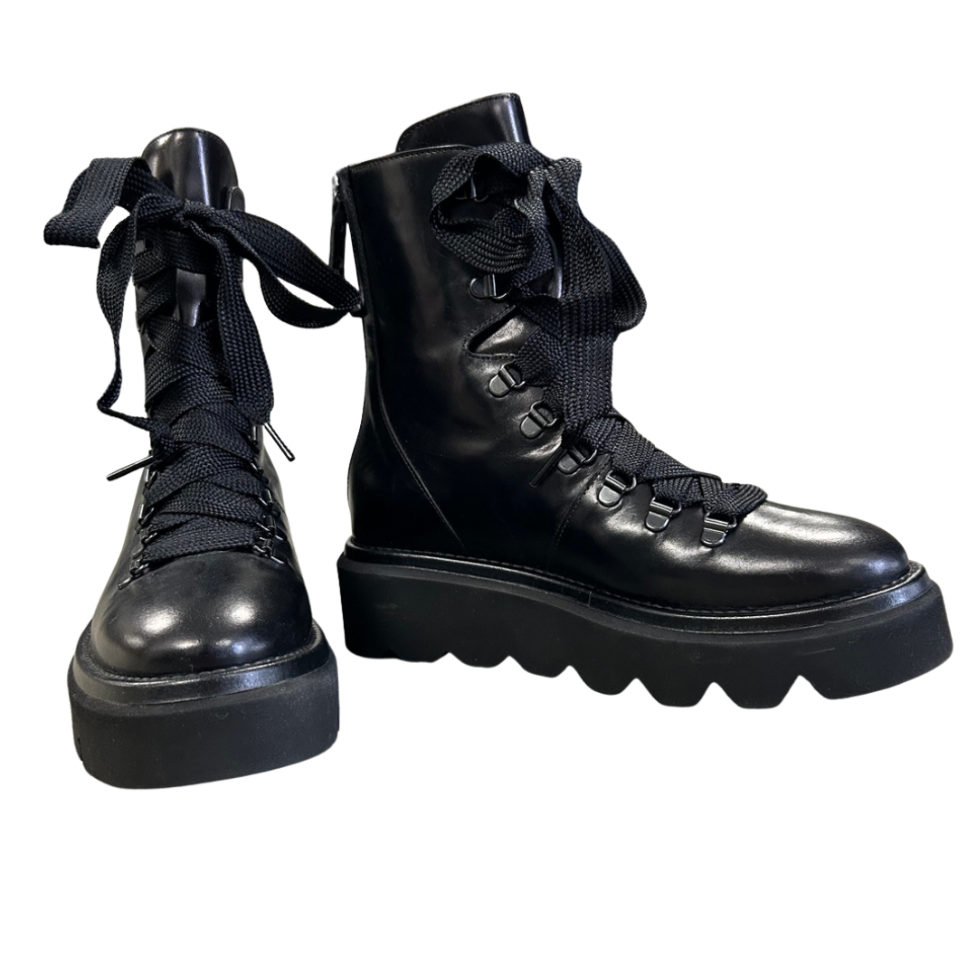 Greno Lace-Up Boot in Black