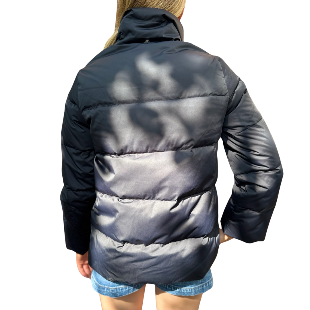 Bunta Funnel Down Jacket in Black
