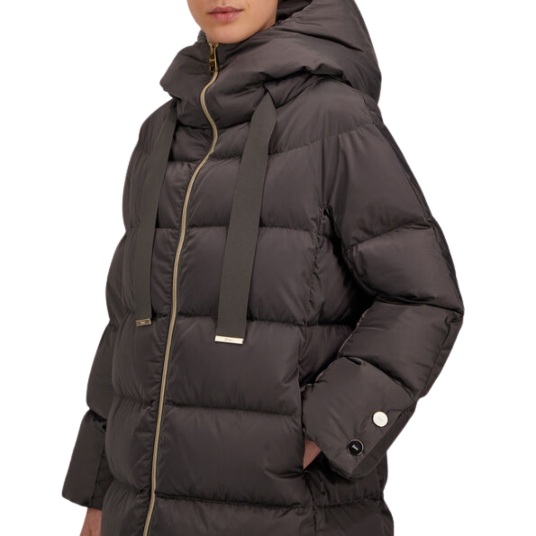 A-Shape Jacket in Satin in Anthracite