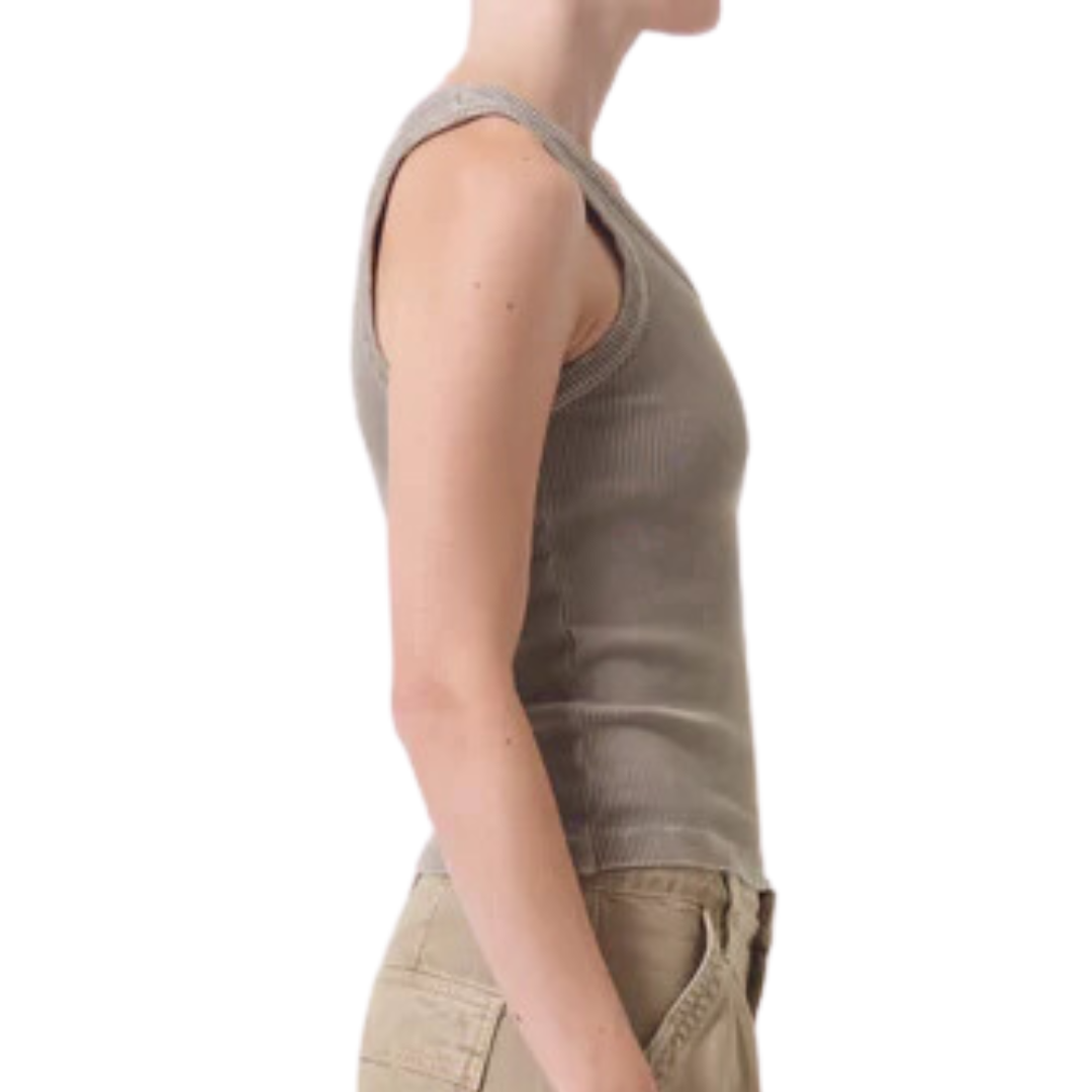 Poppy Tank in Trail