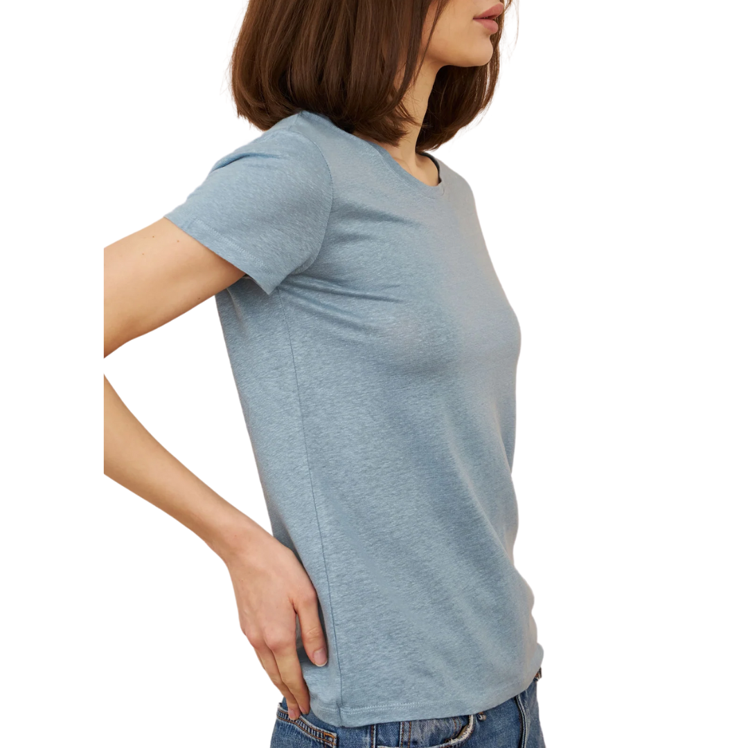 Stretch Linen Short Sleeve Crewneck in Ocean