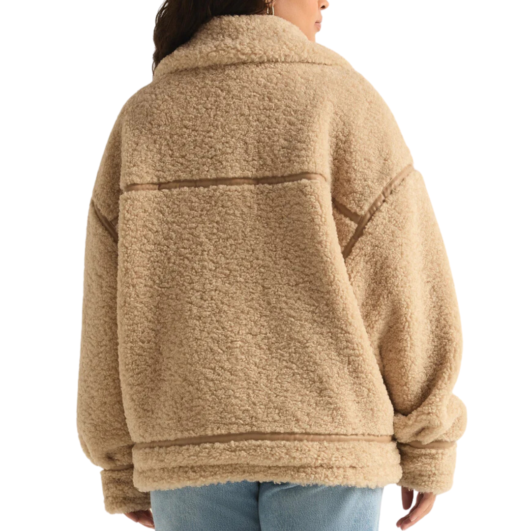 Ari Sherpa Jacket in Fossil